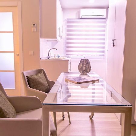 Apartamento Malaga Beach ภายนอก รูปภาพ